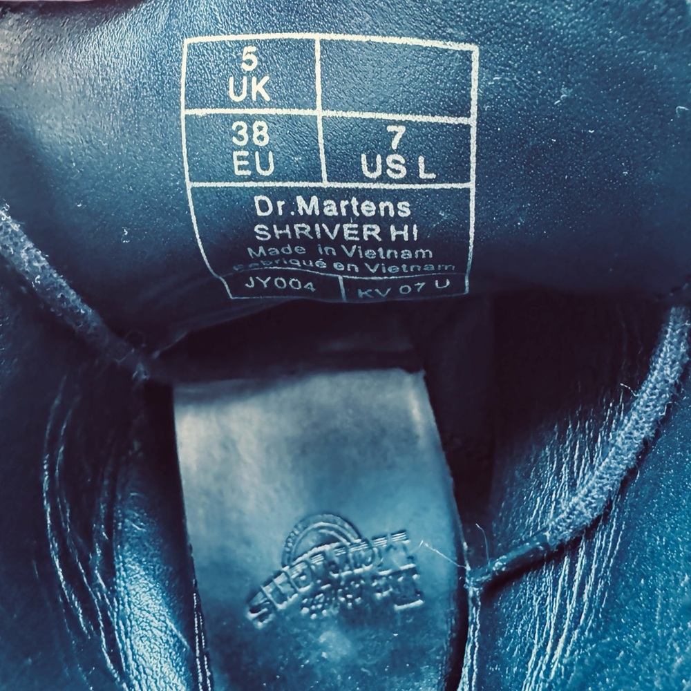Dr. Martens Platform Boots - Picture 9 of 9